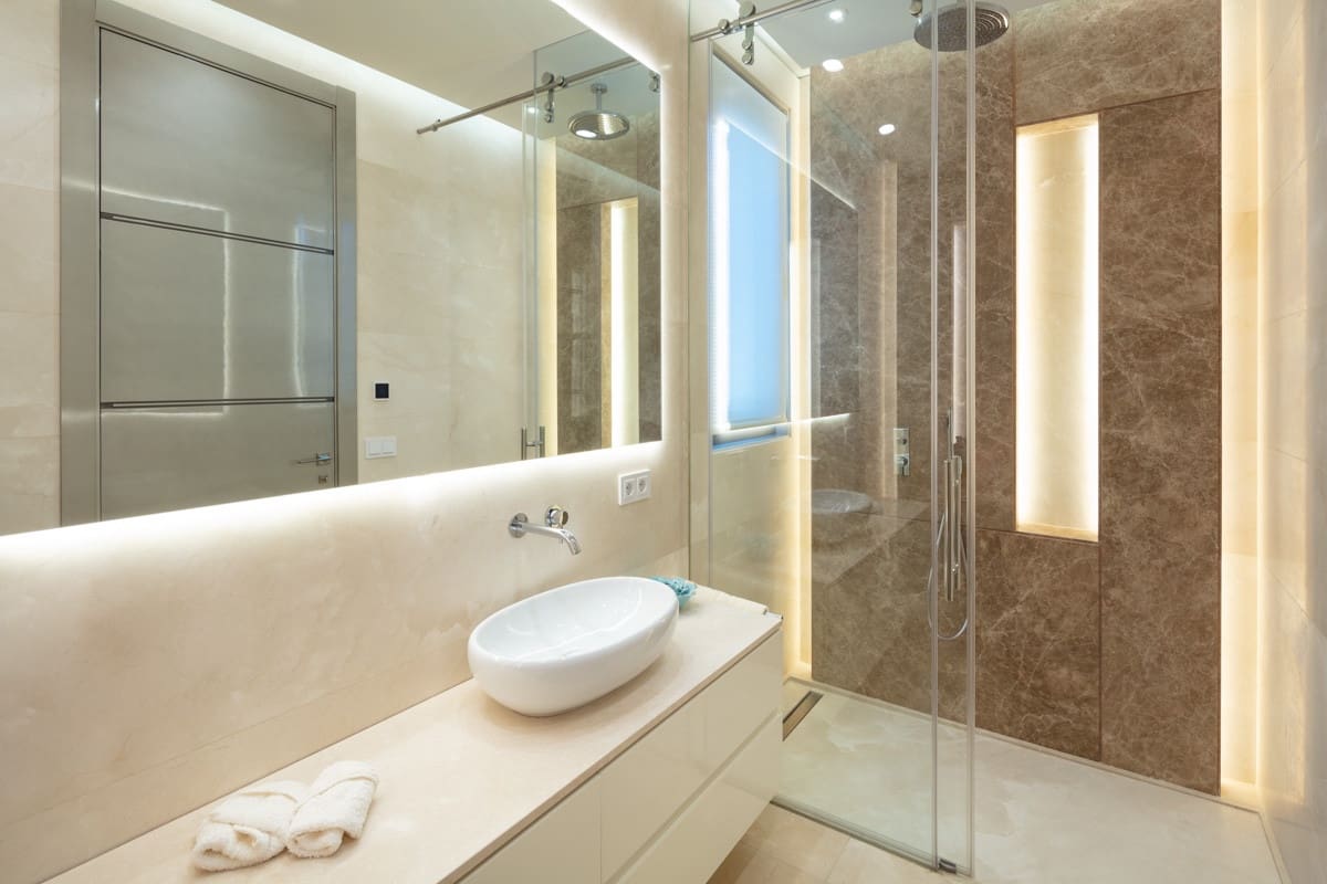 6 slaapkamer Villa te koop in Marbella met zwembad garage - € 7.850.000 (Ref: 9725876)