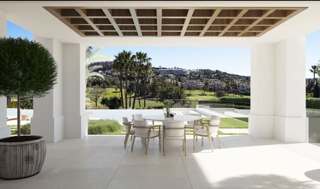 5 bedroom Villa for sale in Marbella with pool - € 4,900,000 (Ref: 9725883)