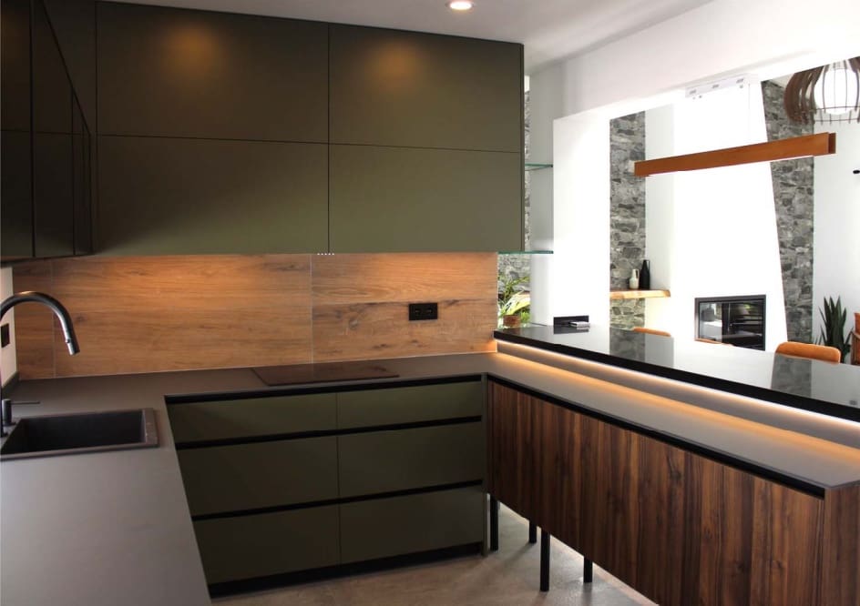 4 slaapkamer Villa te koop in Marbella met zwembad garage - € 2.650.000 (Ref: 9725889)