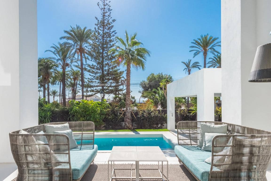 6 makuuhuone Huvila myytävänä paikassa Marbella mukana uima-altaan 
autotalli - 5 490 000 € (Ref: 9725909)