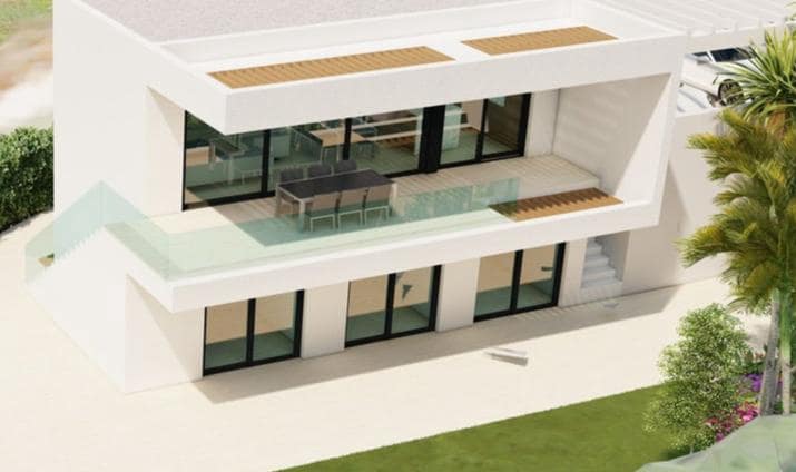 3 sovrum Villa till salu i Estepona med pool garage - 650 000 € (Ref: 9725913)