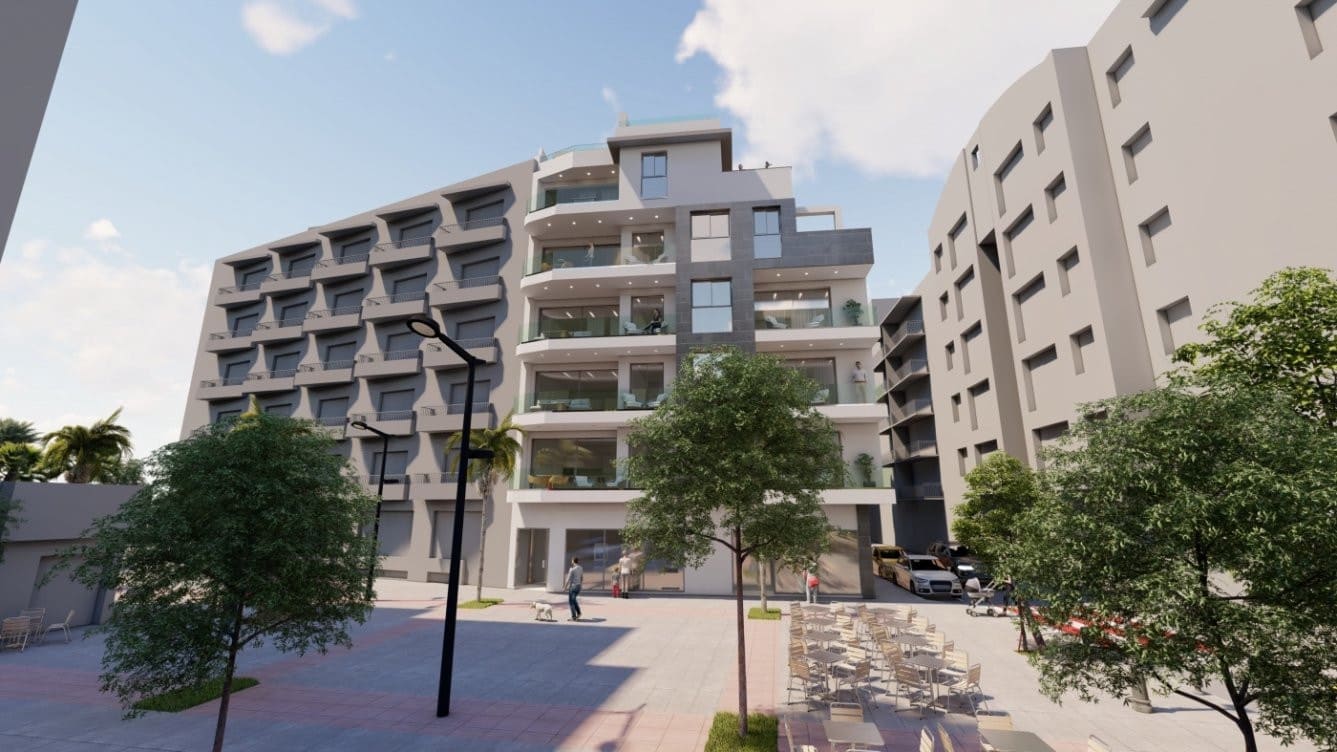 Apartamento de 2 habitaciones en Estepona en venta con piscina garaje - 275.000 € (Ref: 9725928)