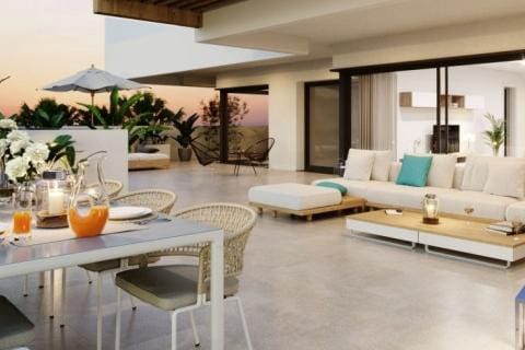 3 sovrum Lägenhet till salu i Estepona med pool garage - 480 000 € (Ref: 9725929)