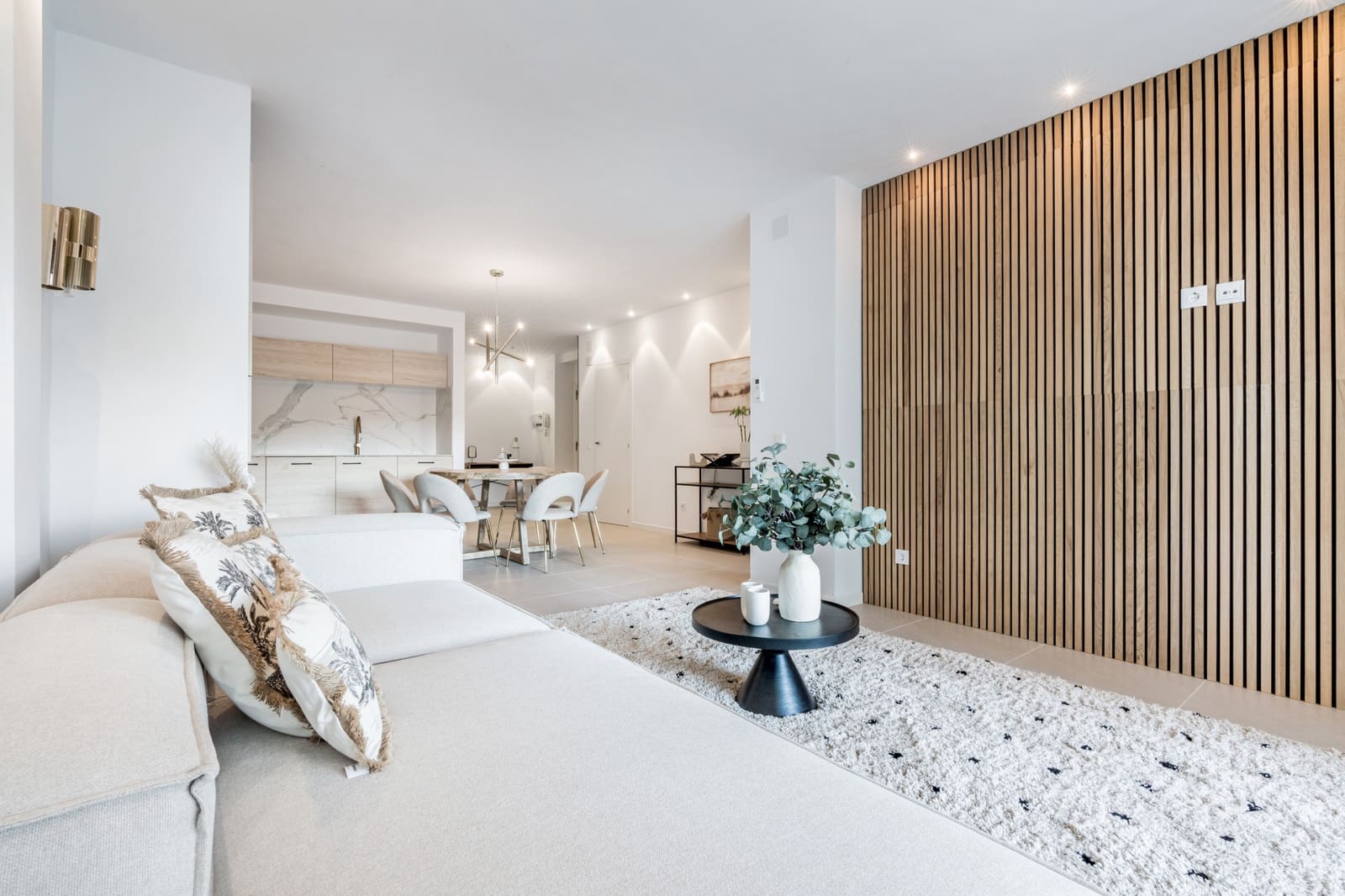 3 bedroom Apartment for sale in Marbella with pool garage - € 600,000 (Ref: 9725930)