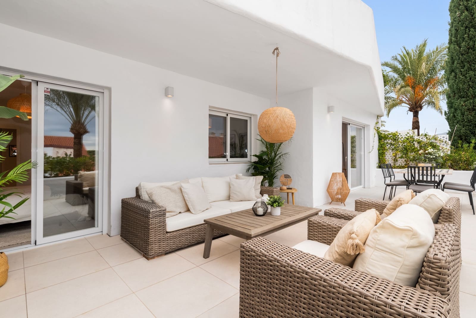 3 makuuhuone Huoneisto myytävänä paikassa Marbella mukana uima-altaan 
autotalli - 695 000 € (Ref: 9725932)