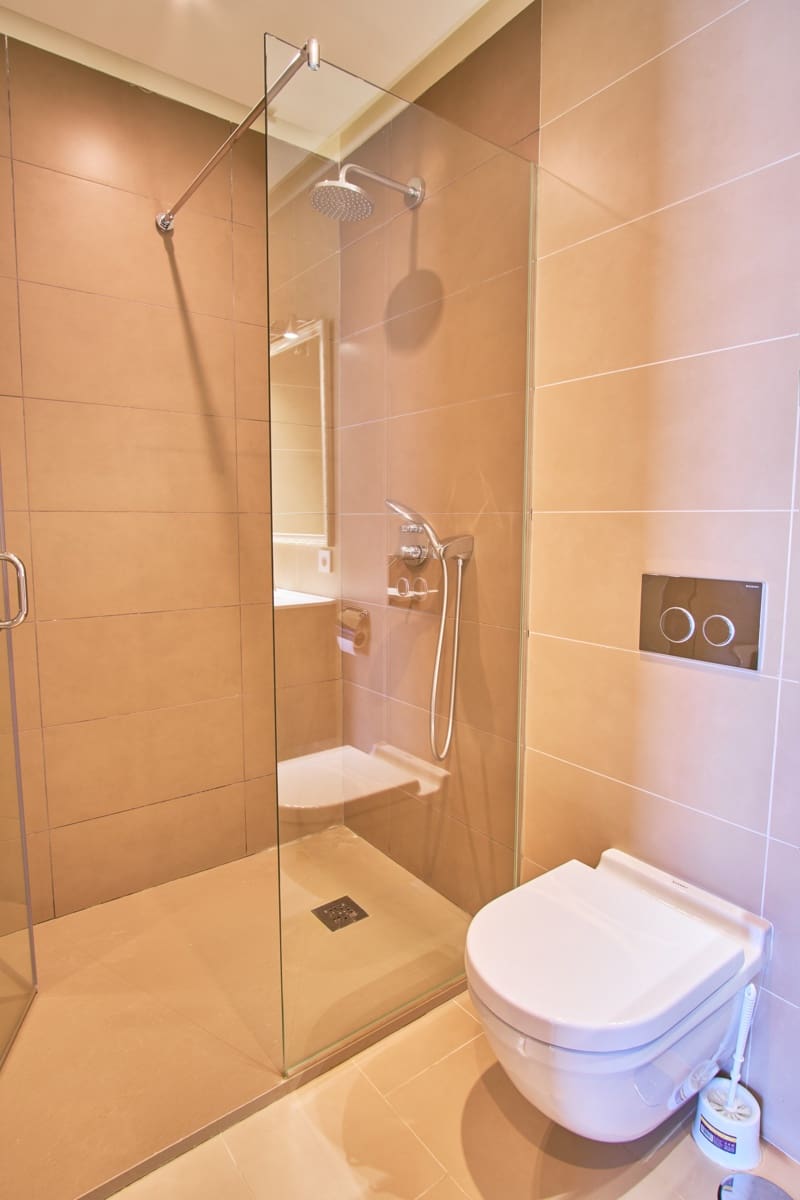 6 quarto Moradia para venda em Marbella com piscina garagem - 2 300 000 € (Ref: 9725948)