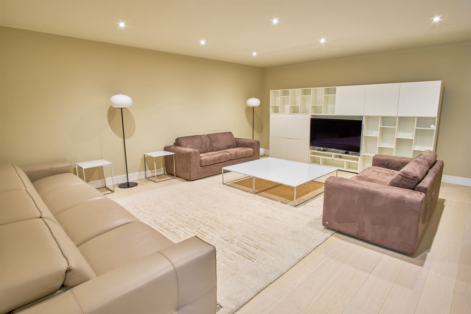 6 quarto Moradia para venda em Marbella com piscina garagem - 2 300 000 € (Ref: 9725948)