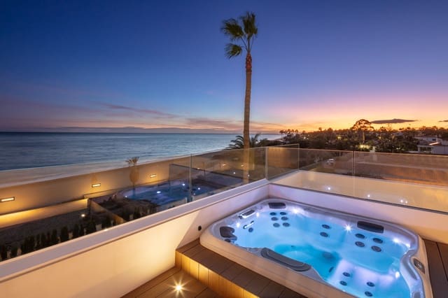 5 quarto Moradia para venda em New Golden Mile, Estepona com piscina garagem - 4 900 000 € (Ref: 9725957)