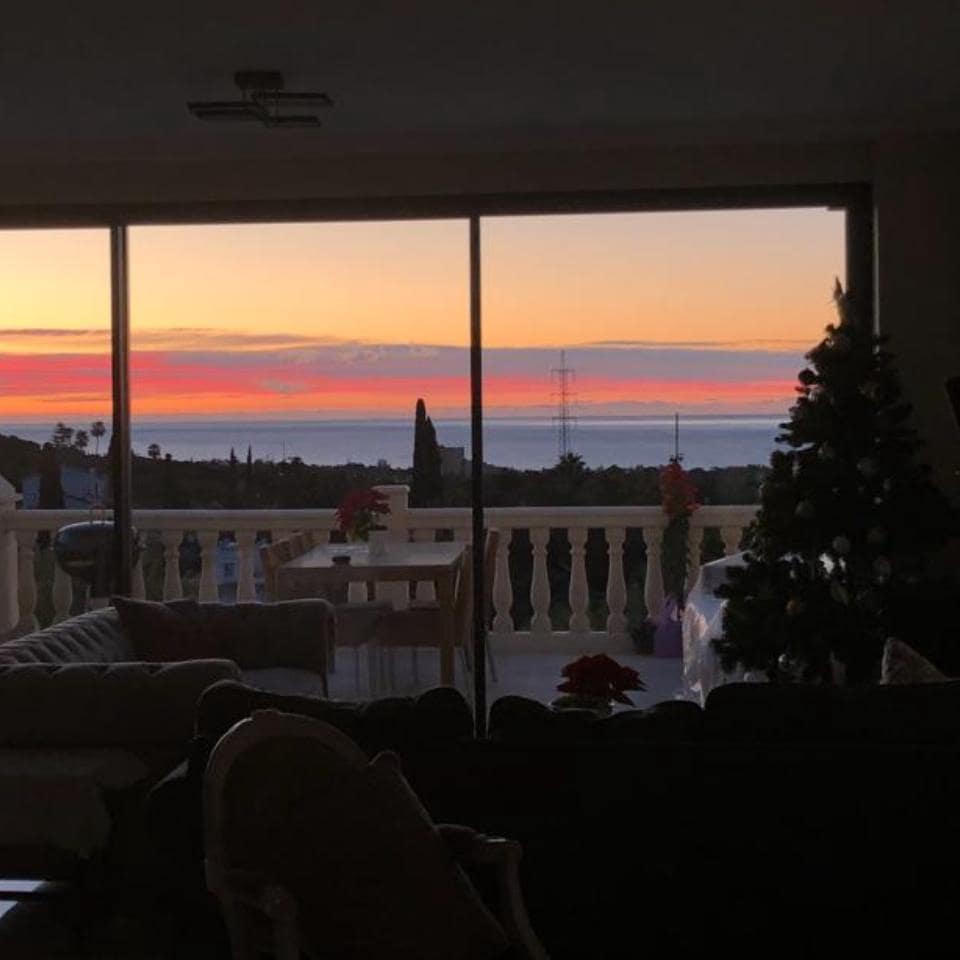 3 chambre Villa/Maison à vendre à Marbella avec piscine garage - 600 000 € (Ref: 9725960)