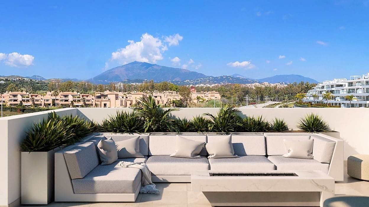 3 sypialnia Willa na sprzedaż w Estepona z basenem garażem - 545 000 € (Ref: 9725961)