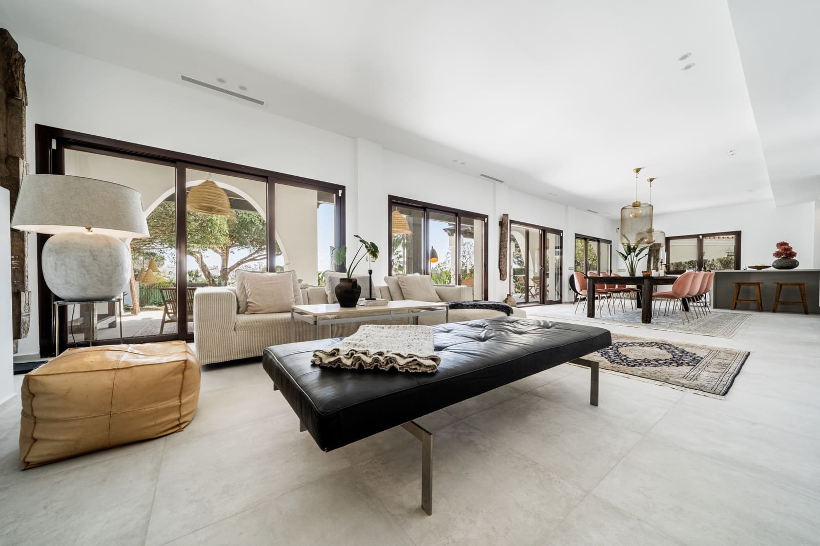 5 Zimmer Villa zu verkaufen in Marbella mit Pool Garage - 2.795.000 € (Ref: 9725966)