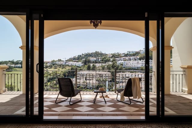 5 chambre Villa/Maison à vendre à Marbella avec piscine garage - 2 850 000 € (Ref: 9725979)