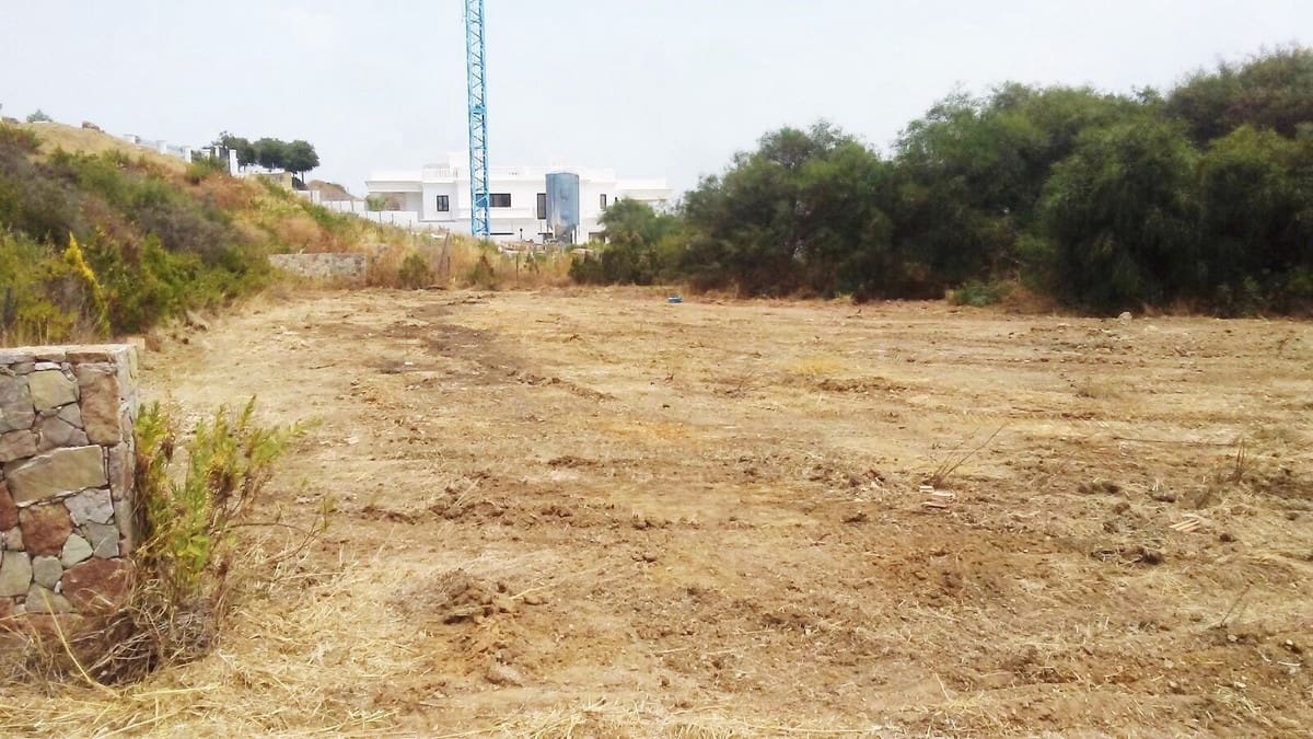 Building Plot for sale in Sotogrande - € 685,000 (Ref: 9726003)