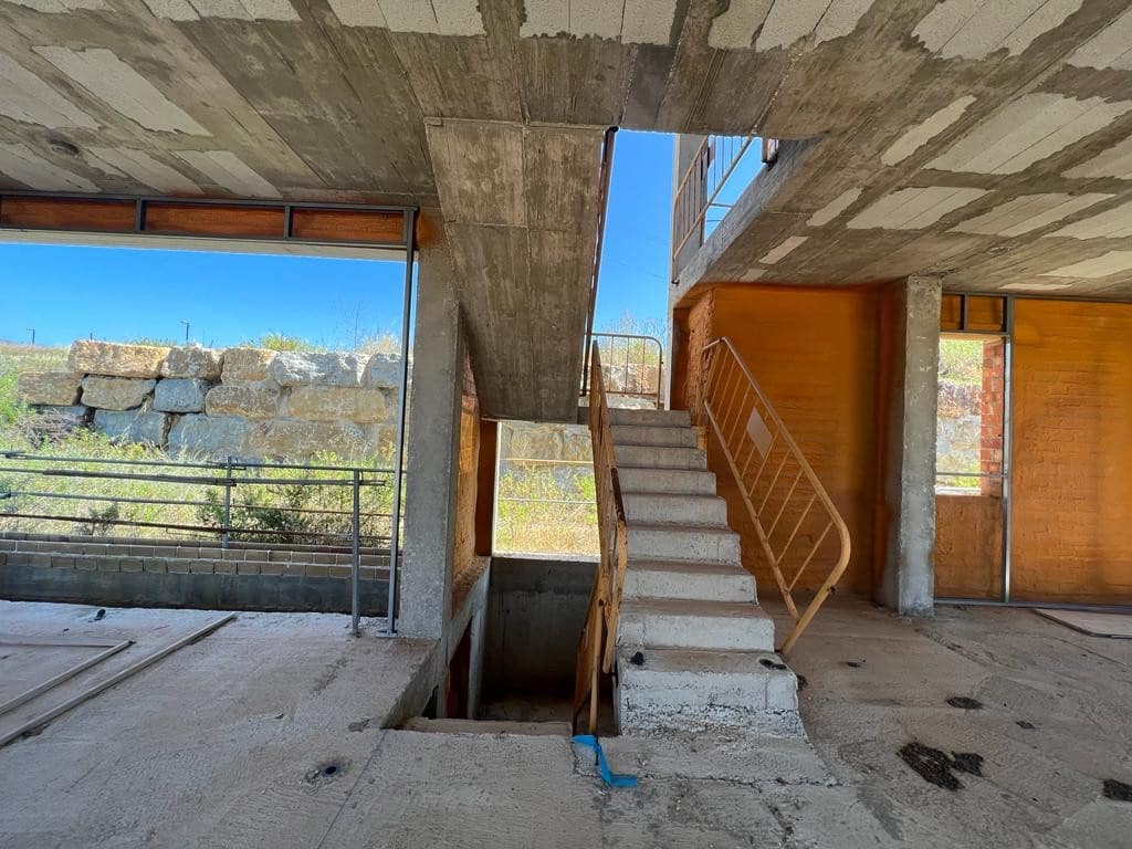 3 sypialnia Willa na sprzedaż w Estepona z basenem garażem - 750 000 € (Ref: 9726009)