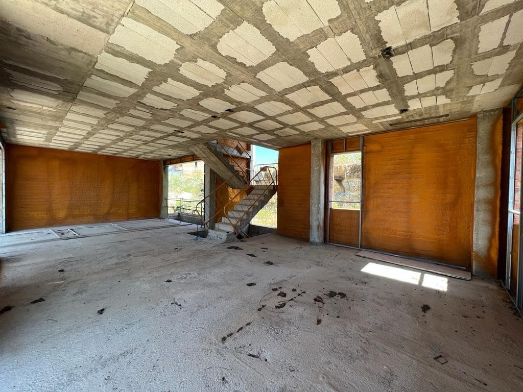 3 sypialnia Willa na sprzedaż w Estepona z basenem garażem - 750 000 € (Ref: 9726009)