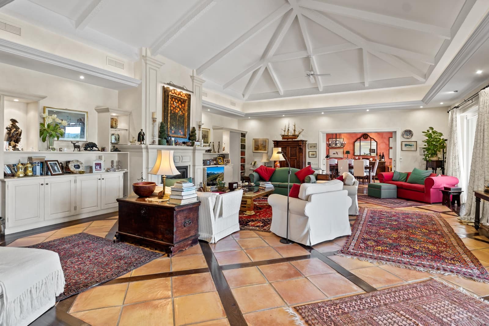 4 soverom Villa til salgs i Benahavis med svømmebasseng garasje - € 3 250 000 (Ref: 9726023)