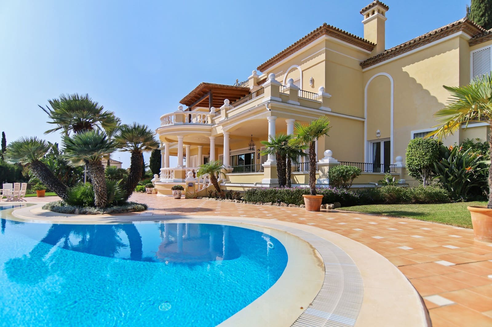 5 chambre Villa/Maison à vendre à Marbella avec piscine garage - 3 700 000 € (Ref: 9726029)