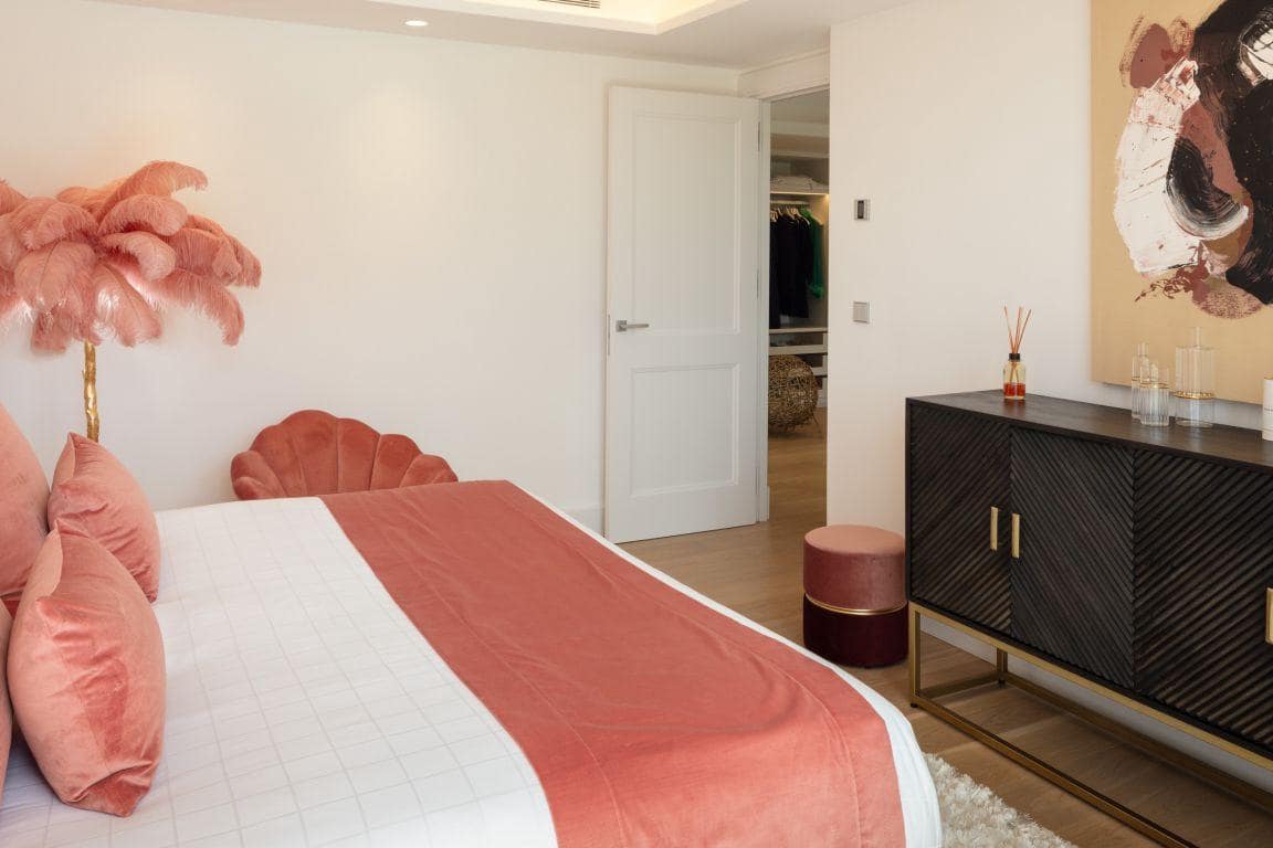 Chalet de 6 habitaciones en Marbella en venta con piscina garaje - 9.680.000 € (Ref: 9726032)