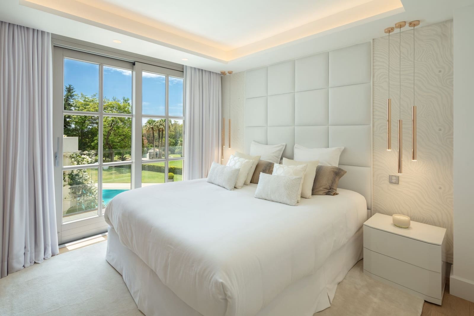 Chalet de 6 habitaciones en Marbella en venta con piscina garaje - 9.680.000 € (Ref: 9726032)