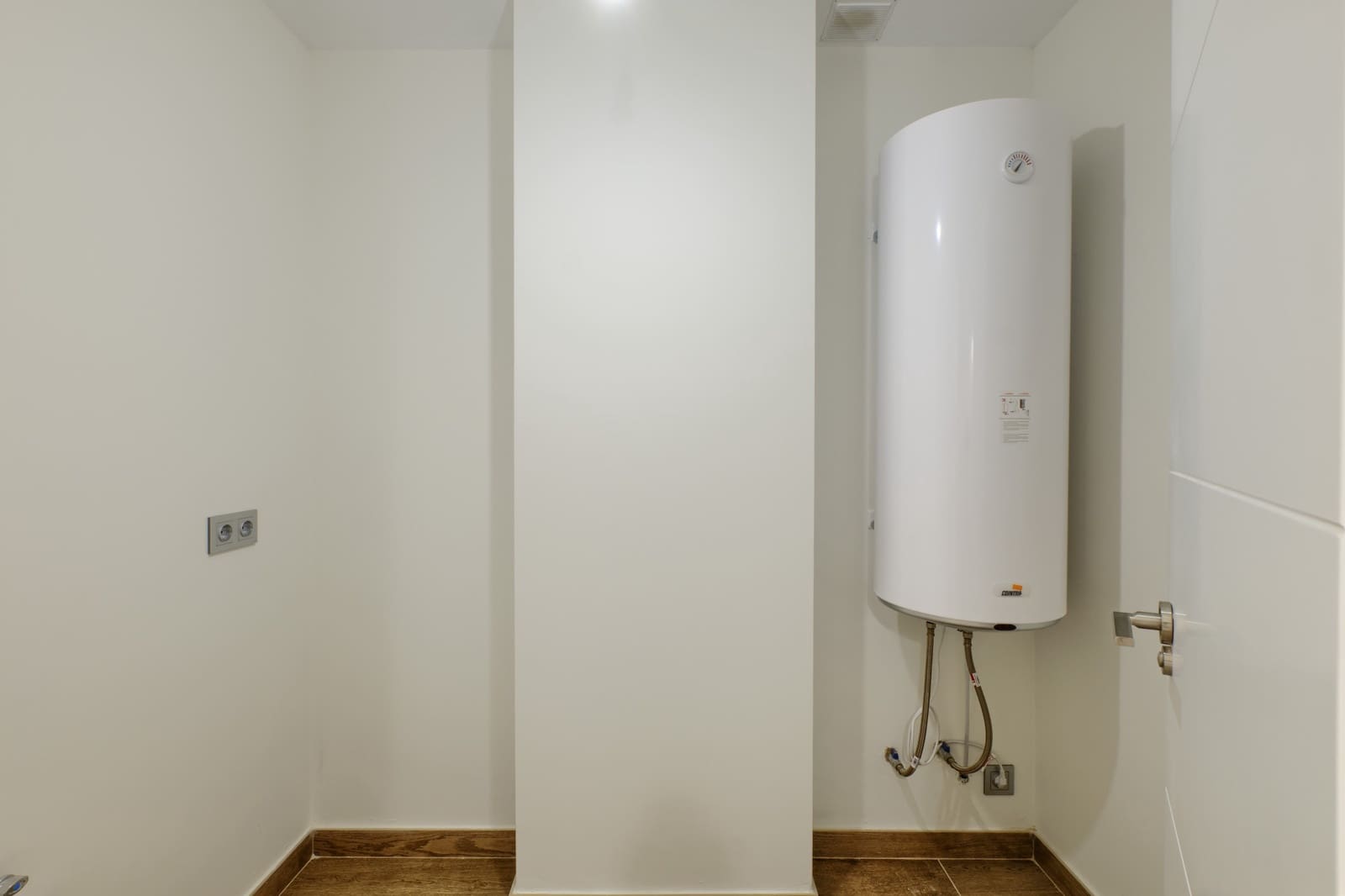 3 chambre Appartement à vendre à Estepona avec piscine garage - 719 000 € (Ref: 9726049)