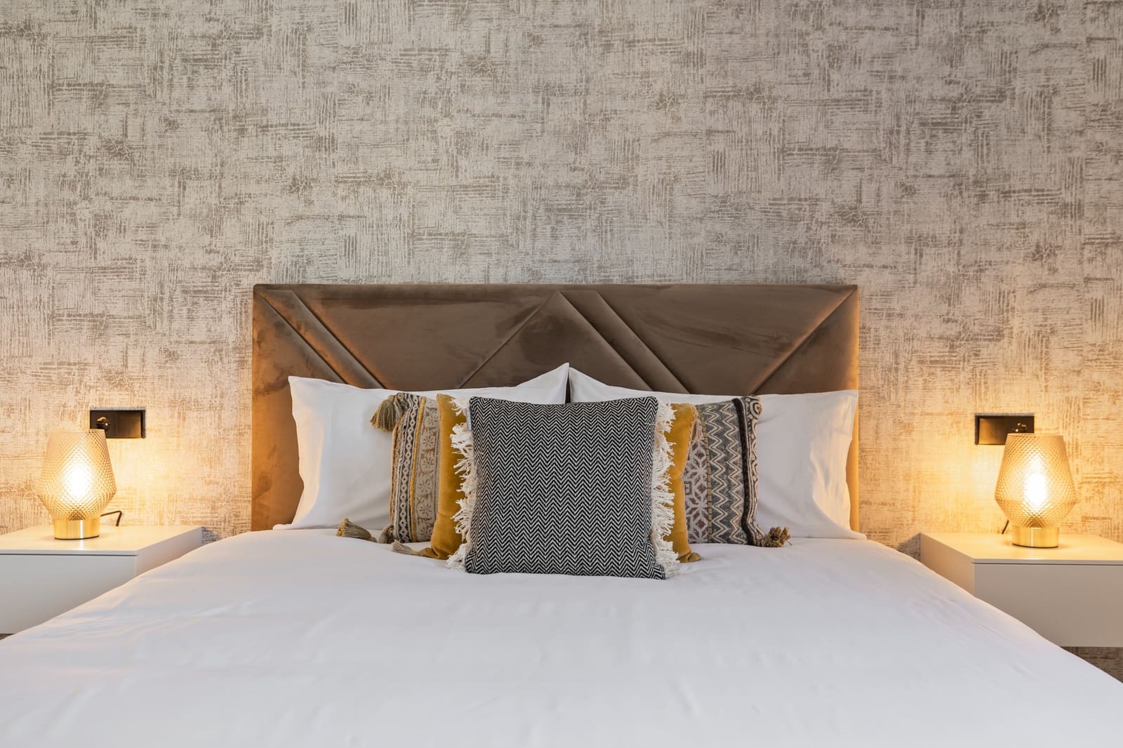 3 Zimmer Apartment zu verkaufen in Marbella mit Pool Garage - 2.295.000 € (Ref: 9726052)