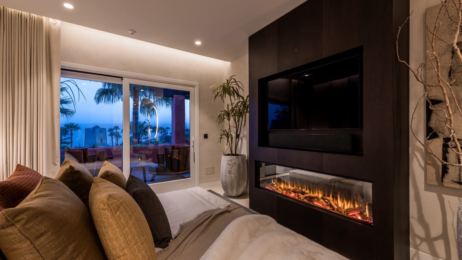 4 Zimmer Apartment zu verkaufen in Estepona mit Pool Garage - 4.950.000 € (Ref: 9726053)