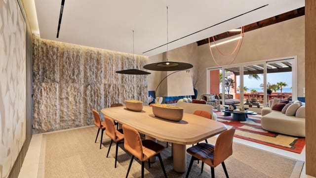 4 Zimmer Apartment zu verkaufen in Estepona mit Pool Garage - 4.950.000 € (Ref: 9726053)