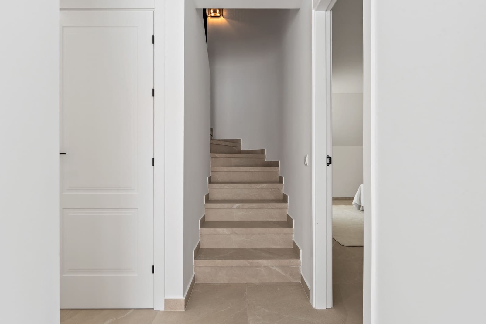 3 soveværelse Lejlighed til salg i Marbella med swimmingpool garage - € 1.075.000 (Ref: 9726067)