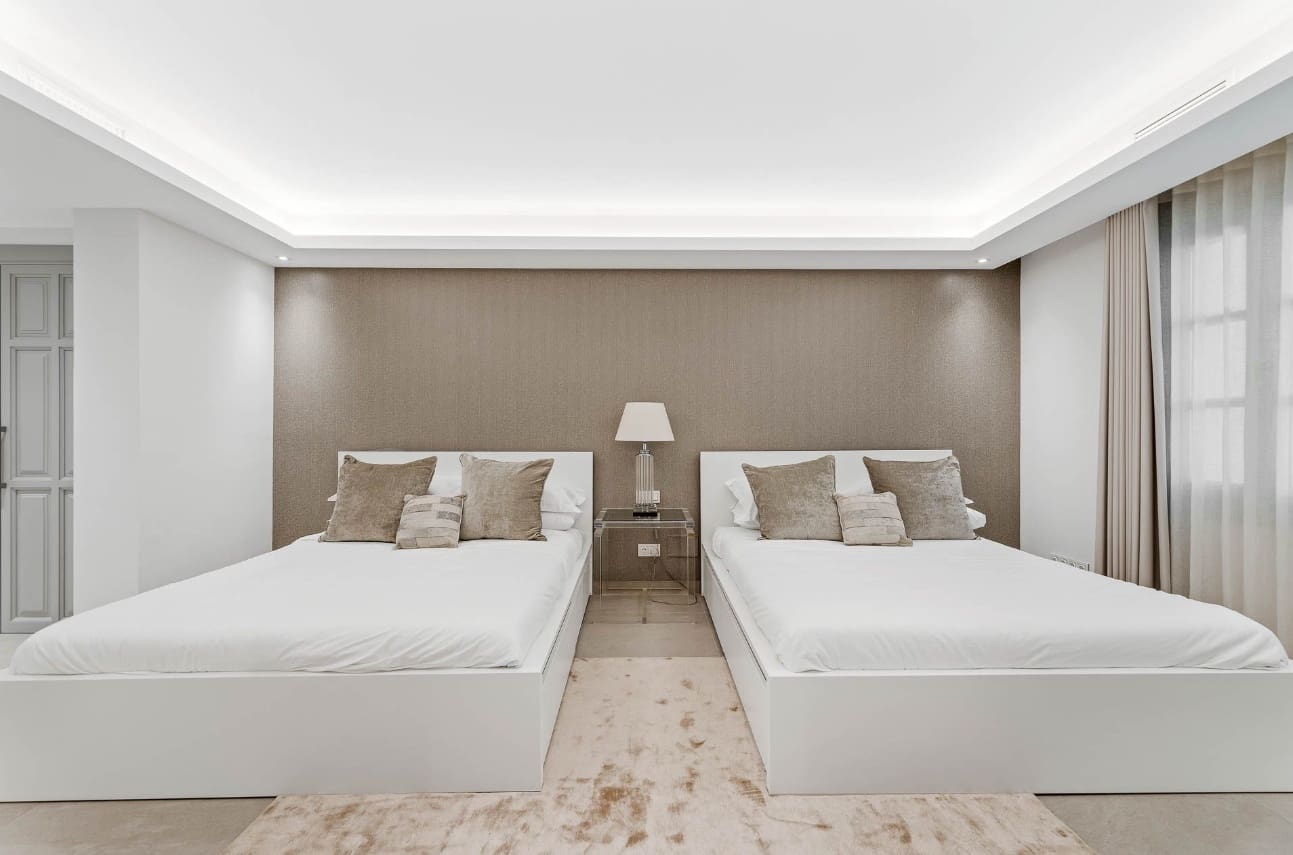 6 slaapkamer Villa te koop in Marbella met zwembad garage - € 3.700.000 (Ref: 9726136)