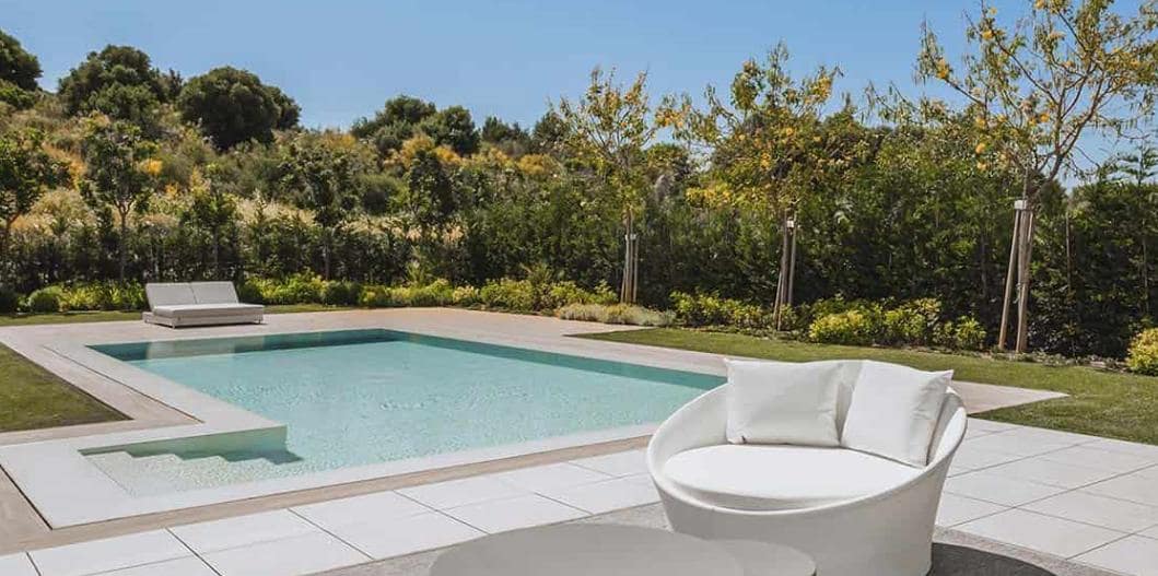 5 sypialnia Willa na sprzedaż w Marbella z basenem garażem - 2 295 000 € (Ref: 9726142)