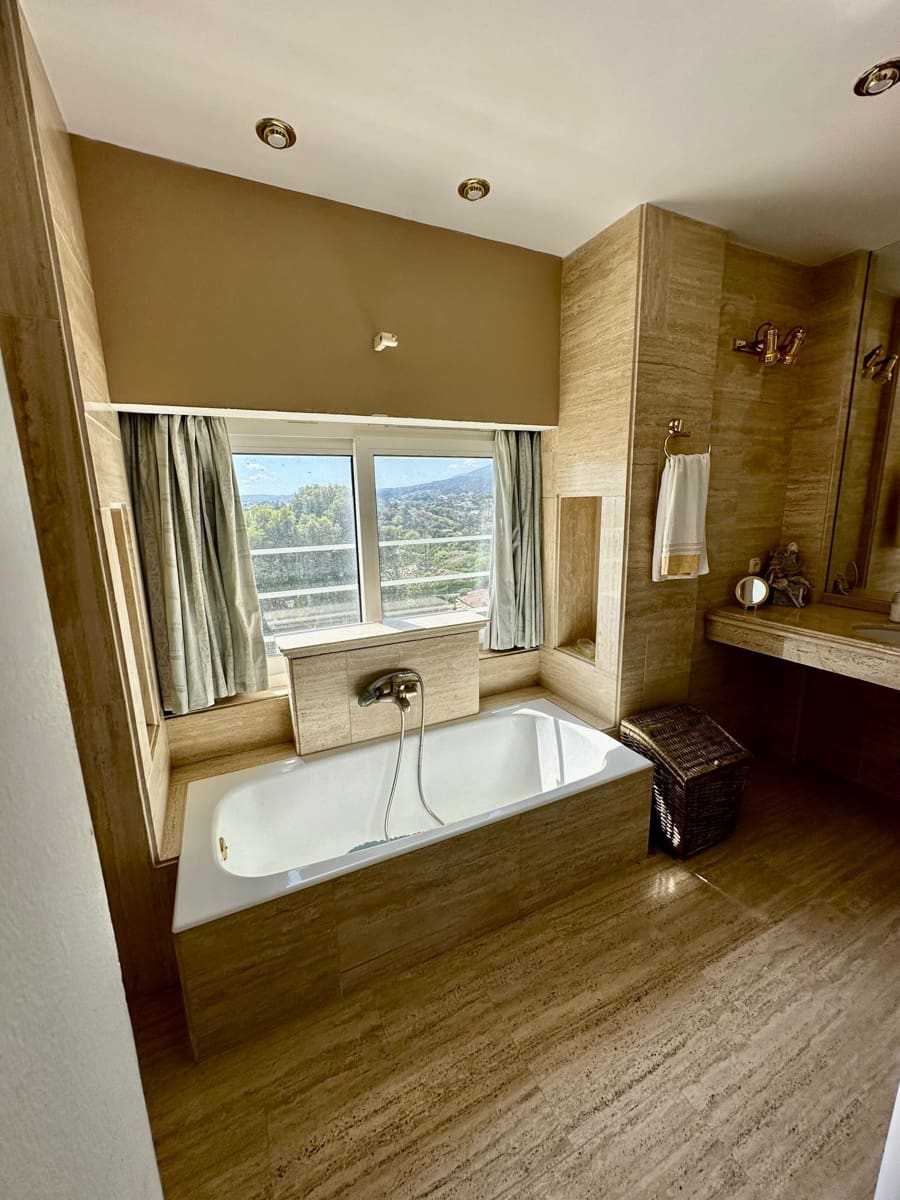 3 camera da letto Appartamento in vendita in Marbella con piscina - 695.000 € (Rif: 9726143)