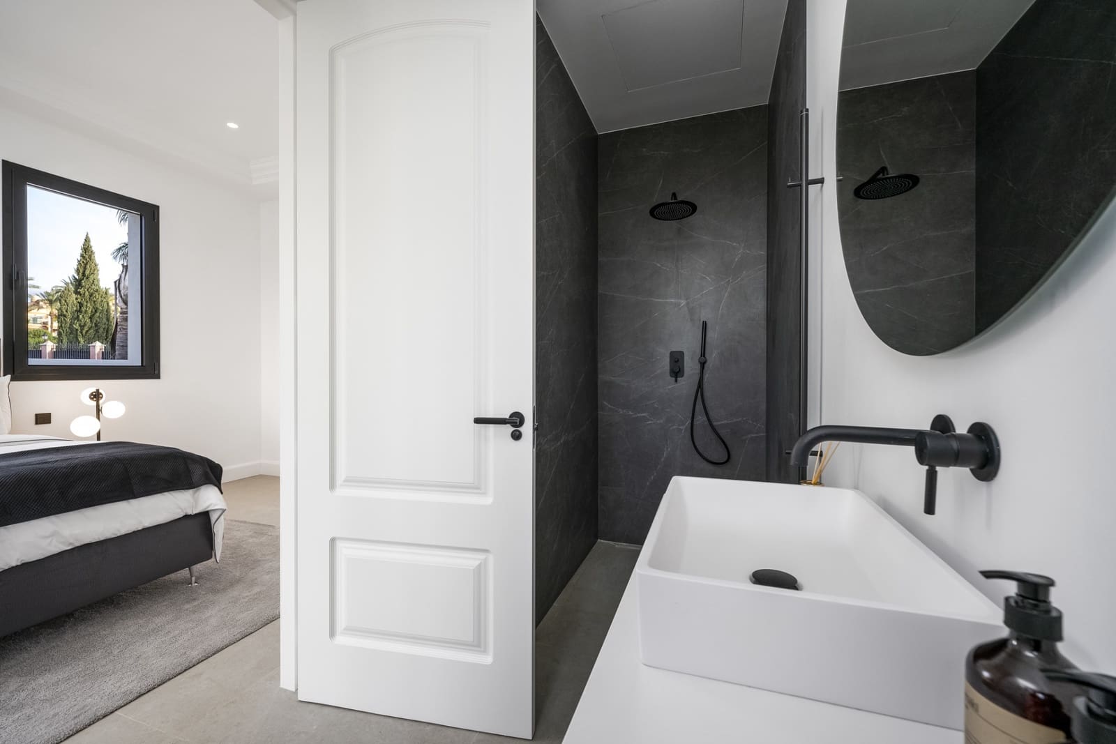 6 bedroom Villa for sale in Marbella with pool garage - € 9,950,000 (Ref: 9726147)