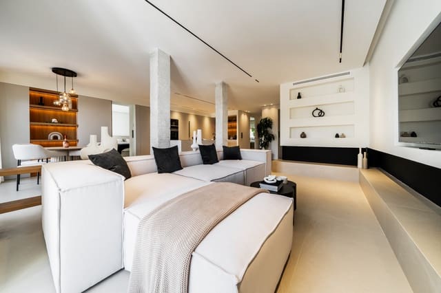 3 chambre Appartement à vendre à Marbella avec piscine garage - 995 000 € (Ref: 9726148)