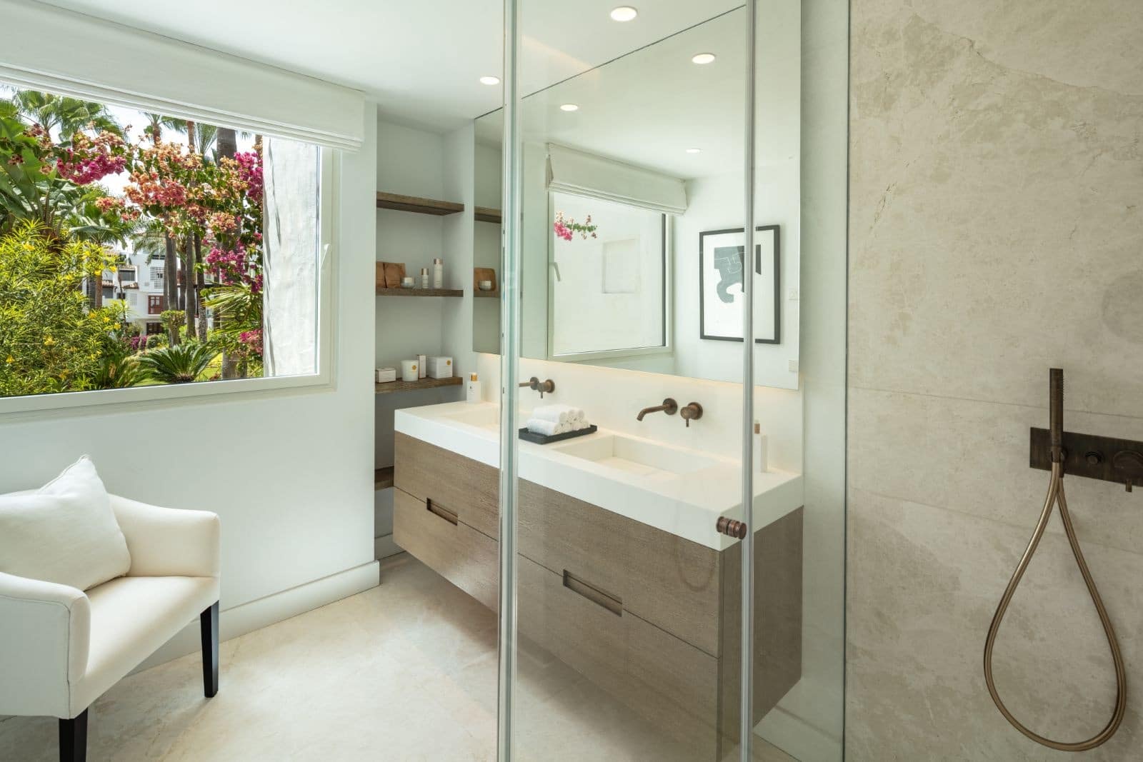 4 bedroom Apartment for sale in Marbella with pool garage - € 3,750,000 (Ref: 9726153)