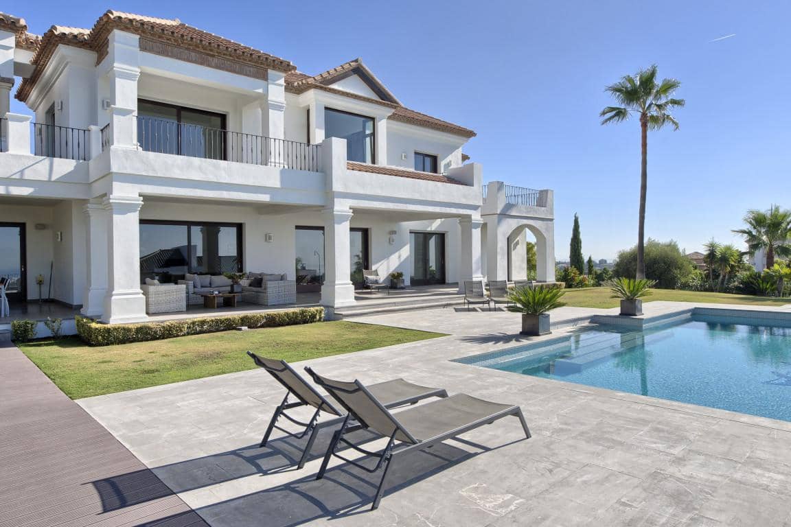 6 Zimmer Villa zu verkaufen in Marbella mit Pool Garage - 3.195.000 € (Ref: 9799221)
