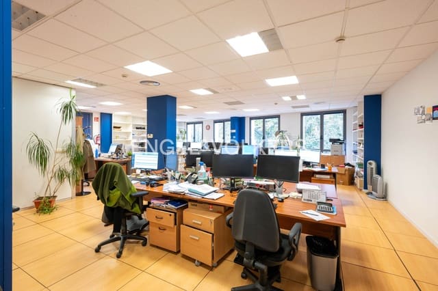 Building Plot for sale in Donostia-San Sebastián - € 396,000 (Ref: 9092631)