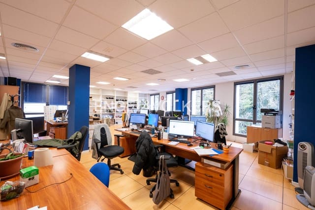 Building Plot for sale in Donostia-San Sebastián - € 396,000 (Ref: 9092631)