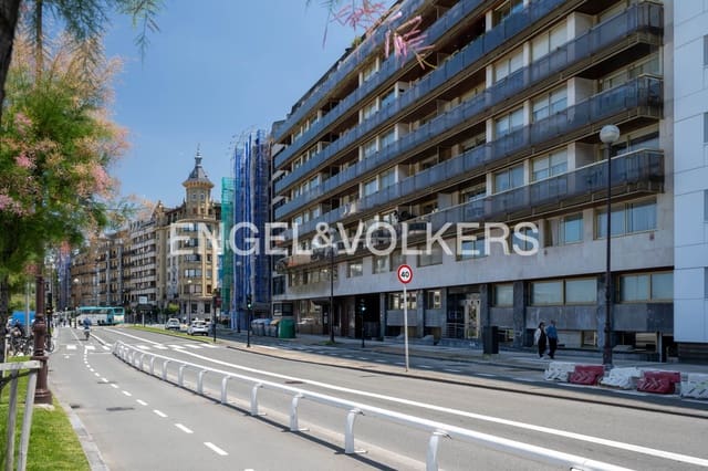 3 soveværelse Lejlighed til salg i Donostia-San Sebastián med garage - € 1.630.000 (Ref: 9092641)