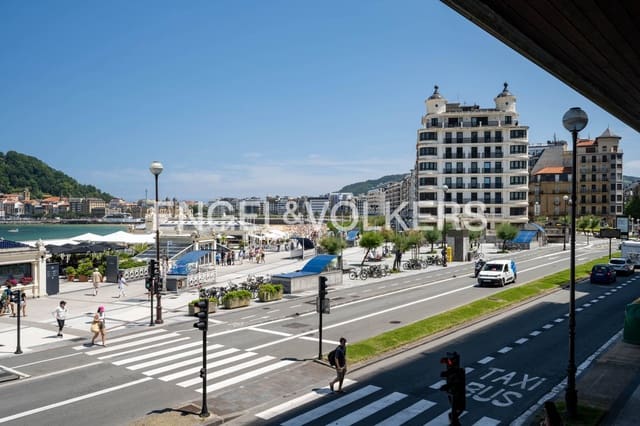 3 soveværelse Lejlighed til salg i Donostia-San Sebastián med garage - € 1.630.000 (Ref: 9092641)