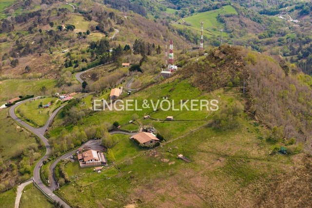 Building Plot for sale in Donostia-San Sebastián - € 175,000 (Ref: 9092649)