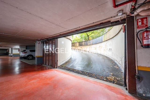 Garage til salg i Donostia-San Sebastián - € 60.000 (Ref: 9163276)