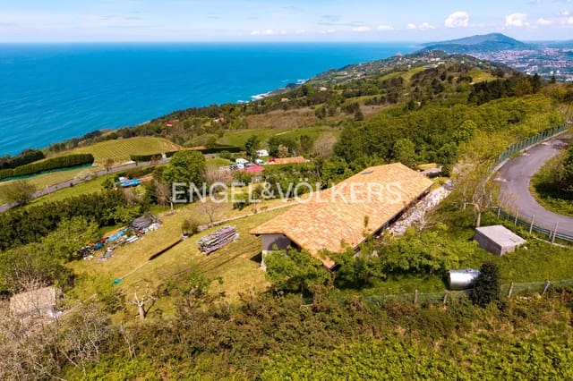 Building Plot for sale in Donostia-San Sebastián - € 530,300 (Ref: 9170076)