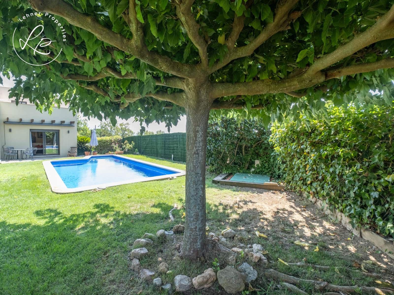3 soveværelse Rækkehus til salg i Pedret i Marza med swimmingpool garage - € 550.000 (Ref: 10015595)