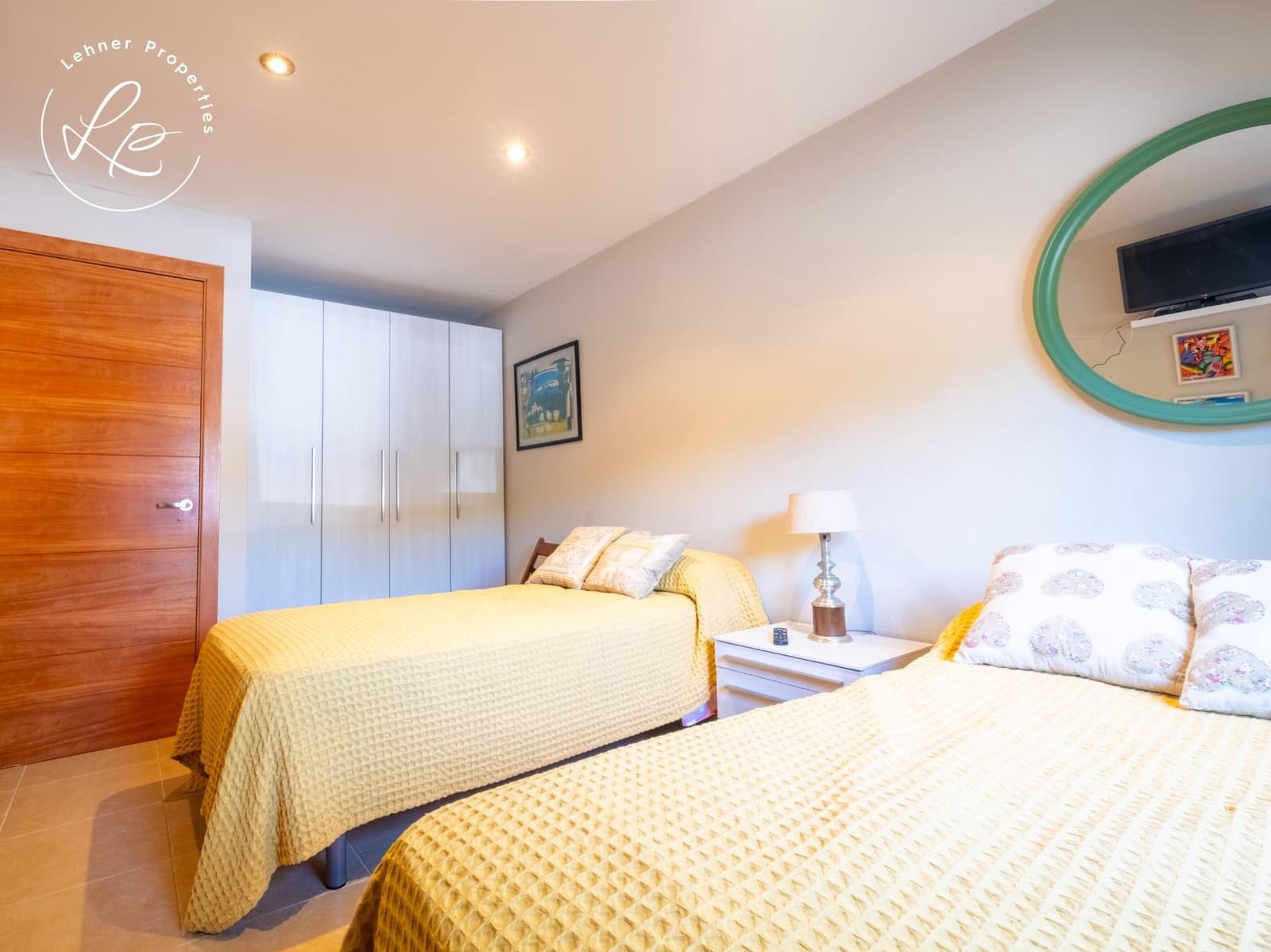 5 chambre Villa/Maison Mitoyenne à vendre à Pedret i Marza avec garage - 450 000 € (Ref: 10015596)
