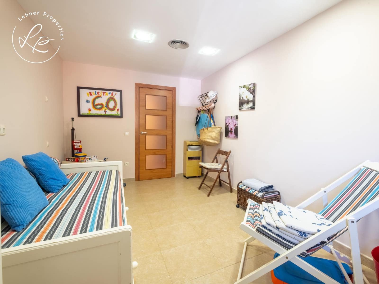 5 chambre Villa/Maison Mitoyenne à vendre à Pedret i Marza avec garage - 450 000 € (Ref: 10015596)