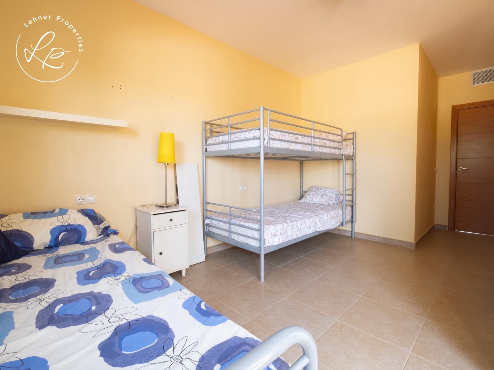 5 chambre Villa/Maison Mitoyenne à vendre à Pedret i Marza avec garage - 450 000 € (Ref: 10015596)