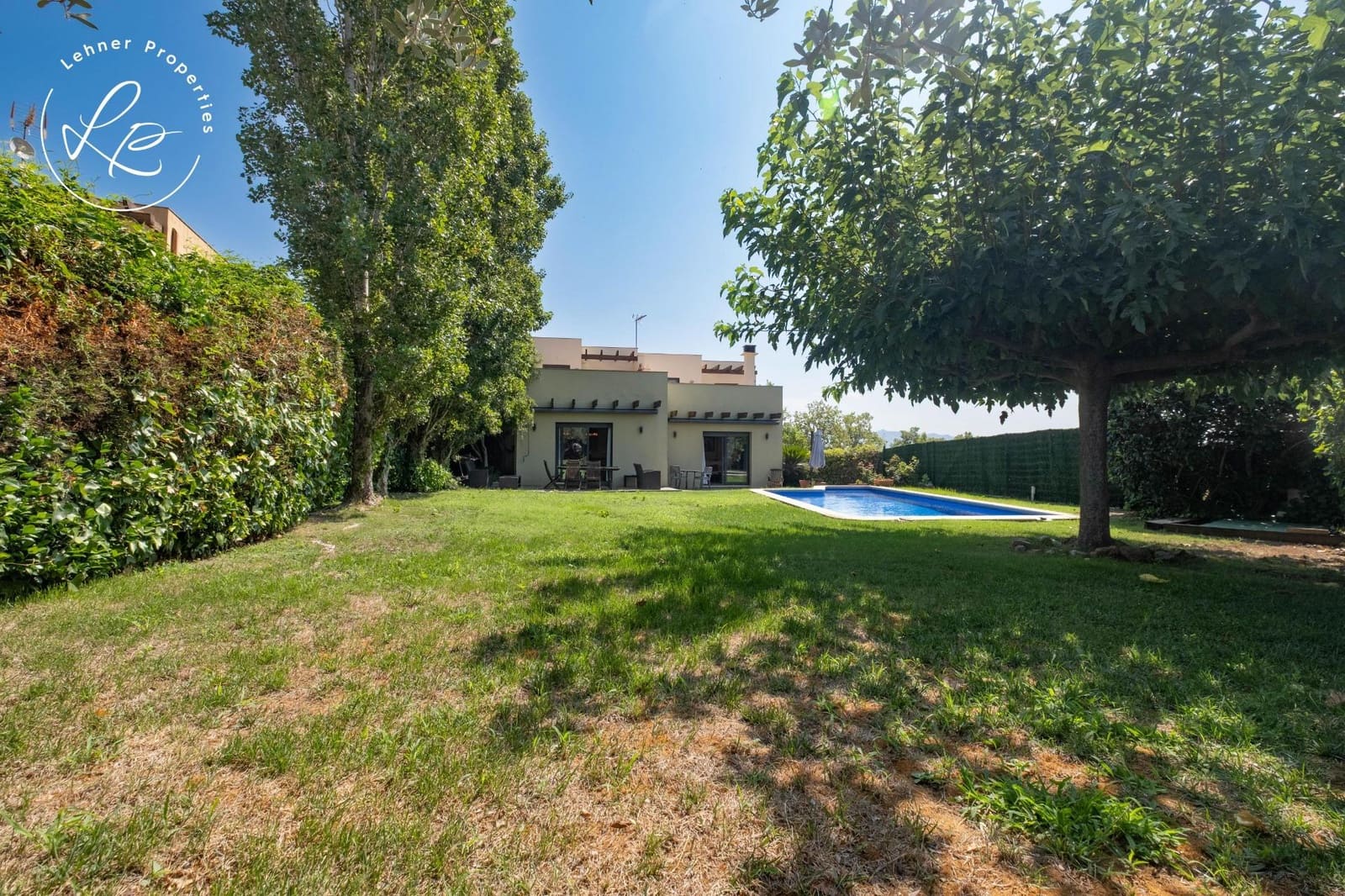 4 soveværelse Rækkehus til salg i Pedret i Marza med garage - € 450.000 (Ref: 10015596)