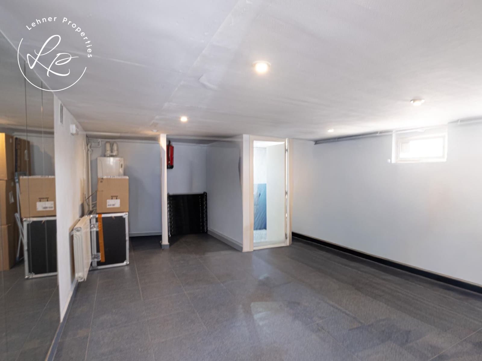 6 chambre Villa/Maison à vendre à Olot avec garage - 990 000 € (Ref: 10041144)