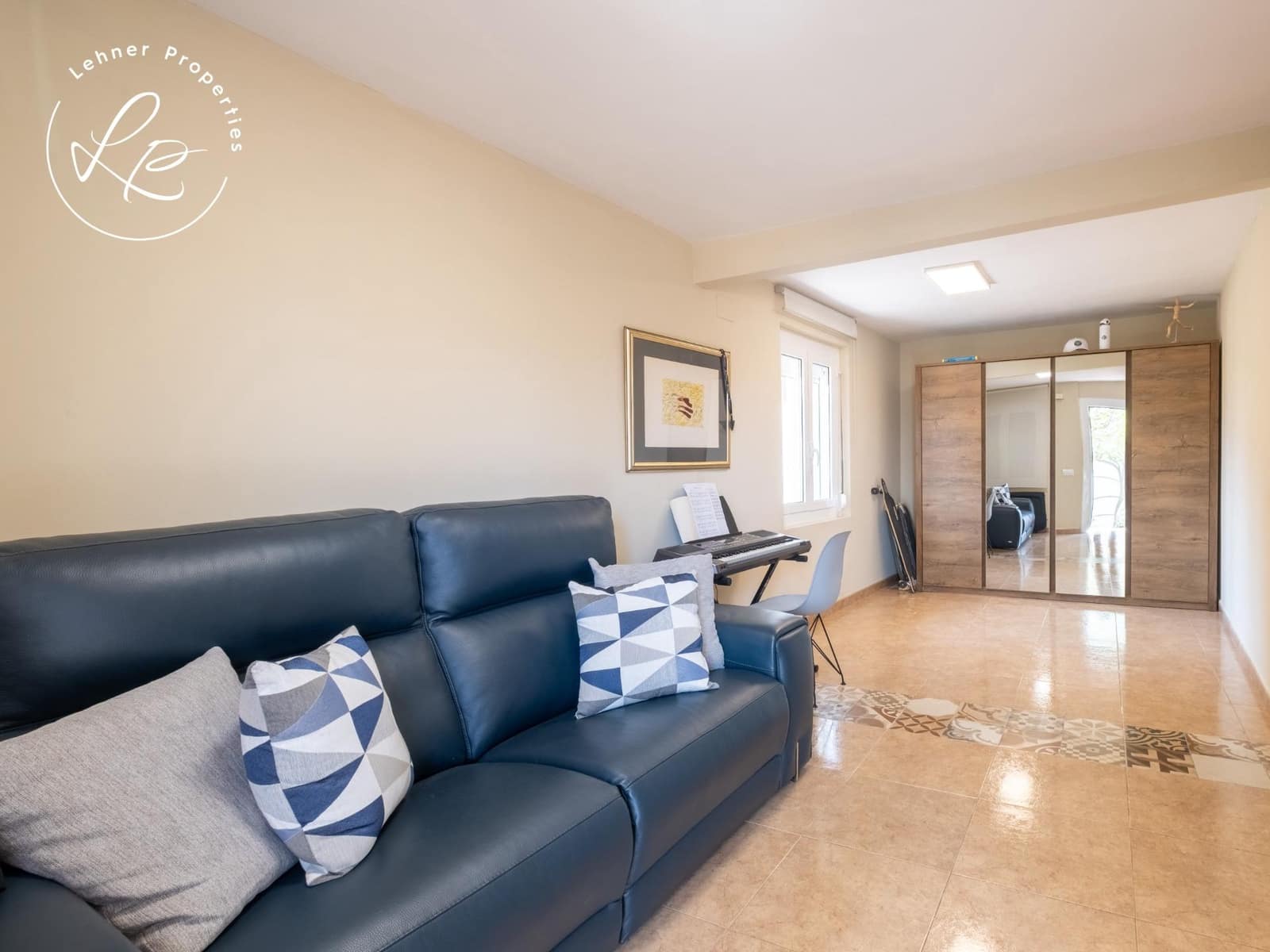 6 chambre Villa/Maison à vendre à Olot avec garage - 990 000 € (Ref: 10041144)