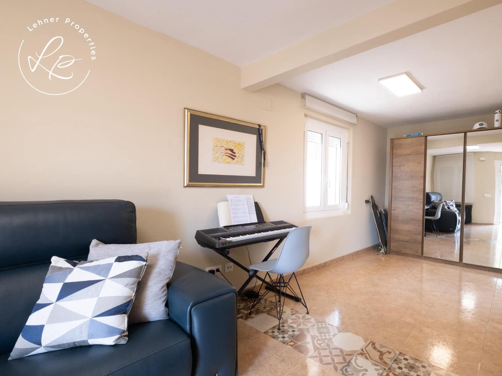 6 chambre Villa/Maison à vendre à Olot avec garage - 990 000 € (Ref: 10041144)